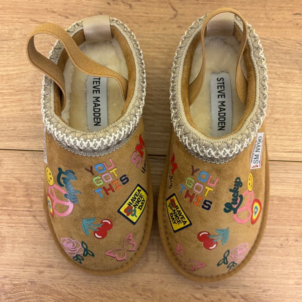 STEVE MADDEN TJordye Slipper Cognac Tan Kids Size 11 Suede Patches Clog Comfort
